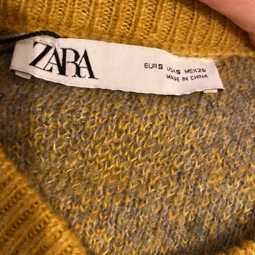 Zara Mustard and Gray Knit Sweater Vest . Style 4760/100/305 Size S - Picture 3 of 7